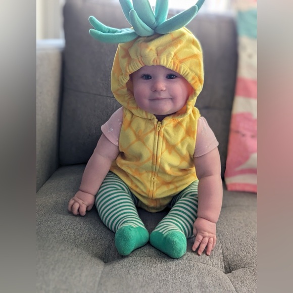Carter's Yellow Pineapple Costume - 6-9 months - Picture 2 of 2